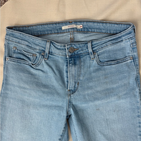 Levi’s Women’s 711 Skinny Jeans - Picture 5 of 6